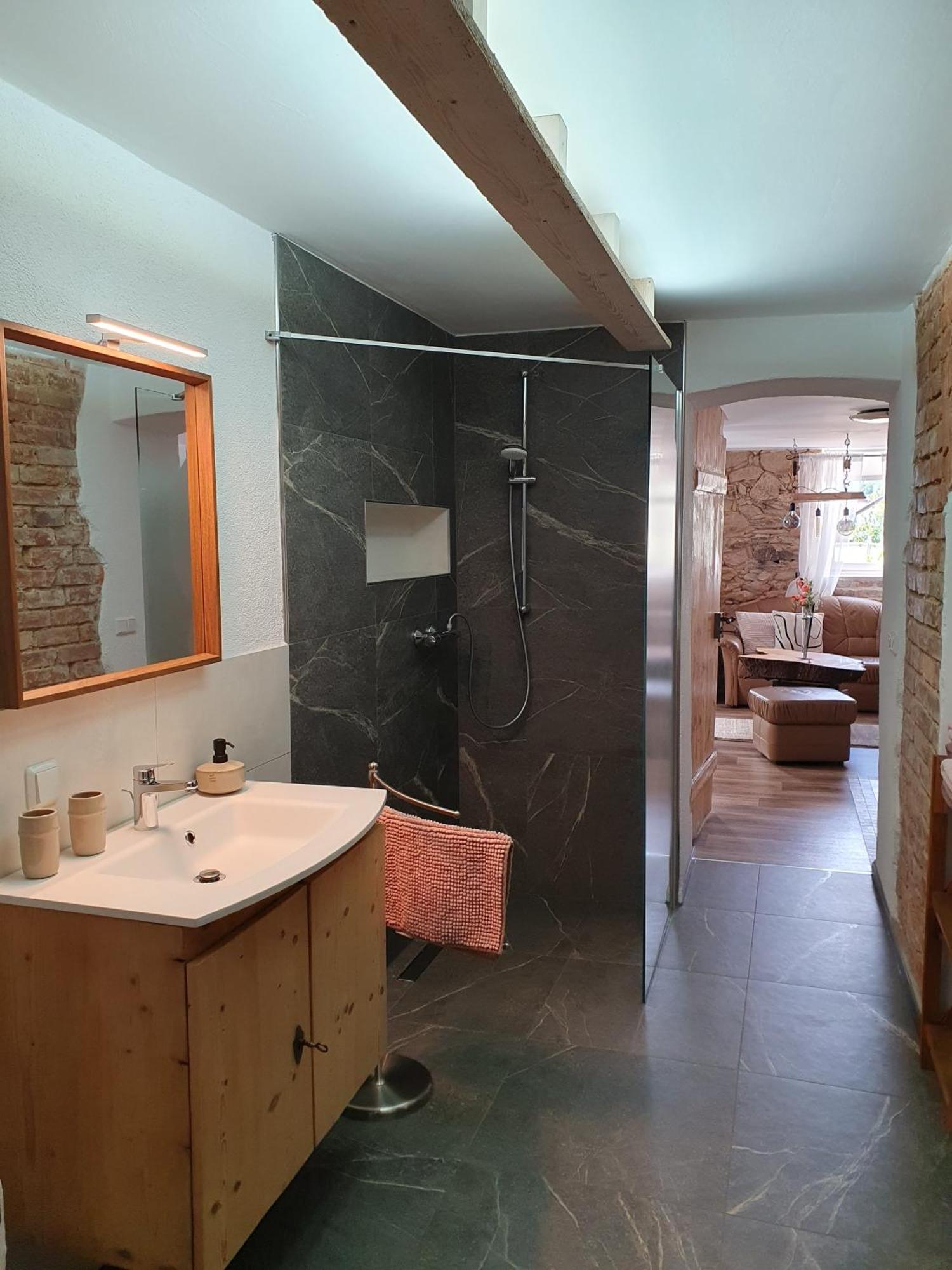 Ferienwohnung Urlaubsbasis Renate 치타우 외부 사진
